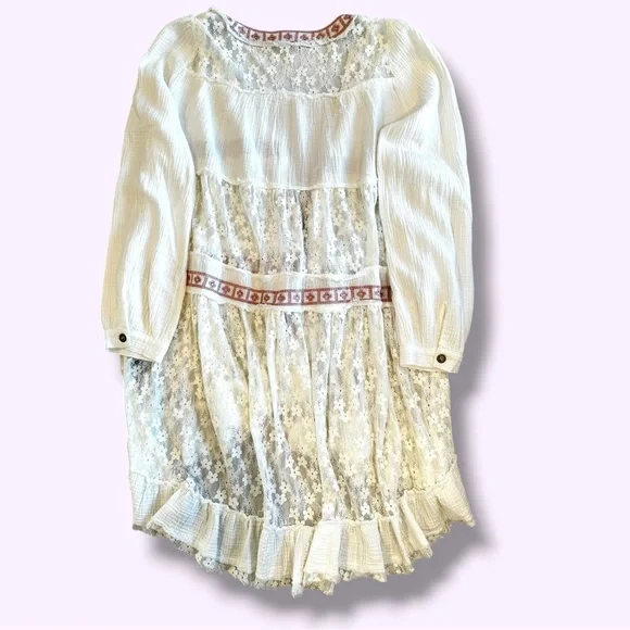 POL Tiered Ditsy Print Long Sleeve Lace Embroidered Kimono - Picture 7 of 10